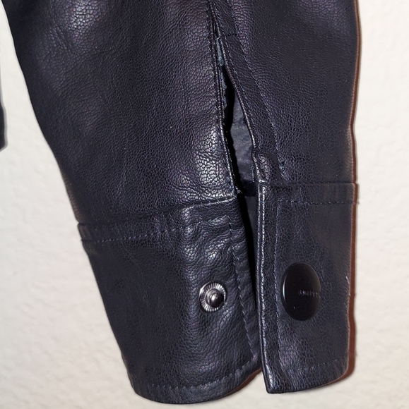 Jacket - Picture 6 of 8